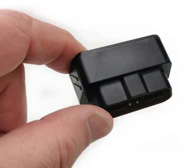 GPS Seklys OBD + sekimo serveris – kompaktiškas prietaisas, skirtas lengvam montavimui į automob